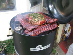 Smoke-ez: Smoking ribs on a Weber grill