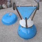 1956-57 Sky Blue kettle underside