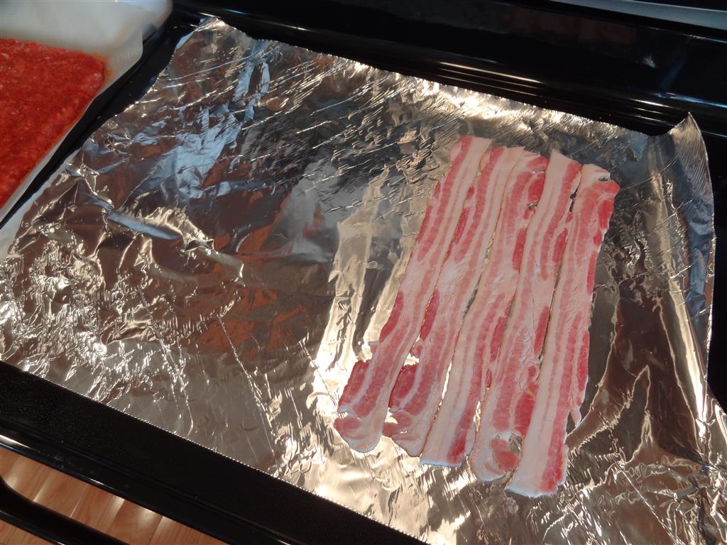 How to make a bacon weave - step 1