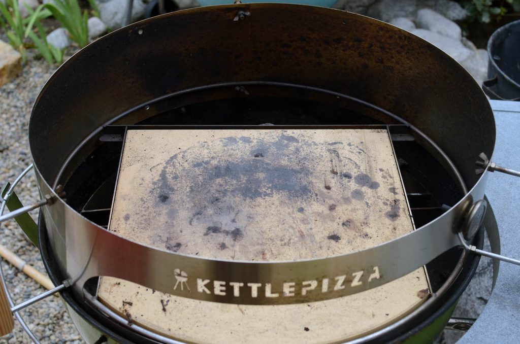 Kettle Pizza Prograte and Tombstone